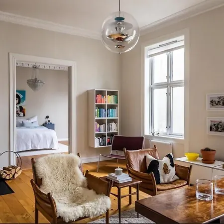 Apartment Beautiful, Classic And In *