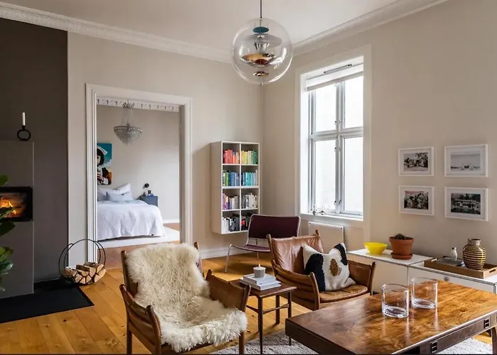 Apartment Beautiful, Classic And In *